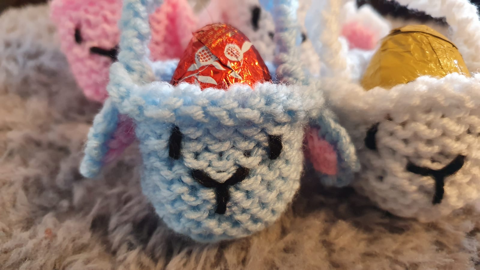 Easter Egg Basket with Egg! - Image 5